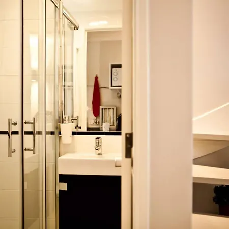 Bica Little House Apartment *